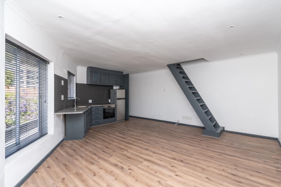 1 Bedroom Property for Sale in Green Point Western Cape